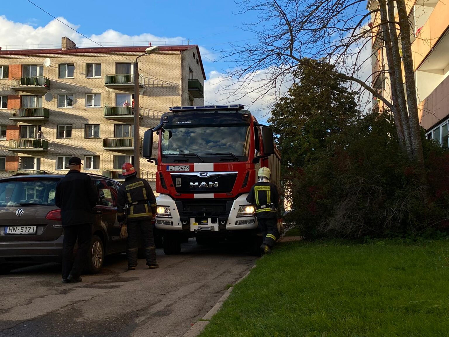 Pārpildīti pagalmi var maksāt dzīvības