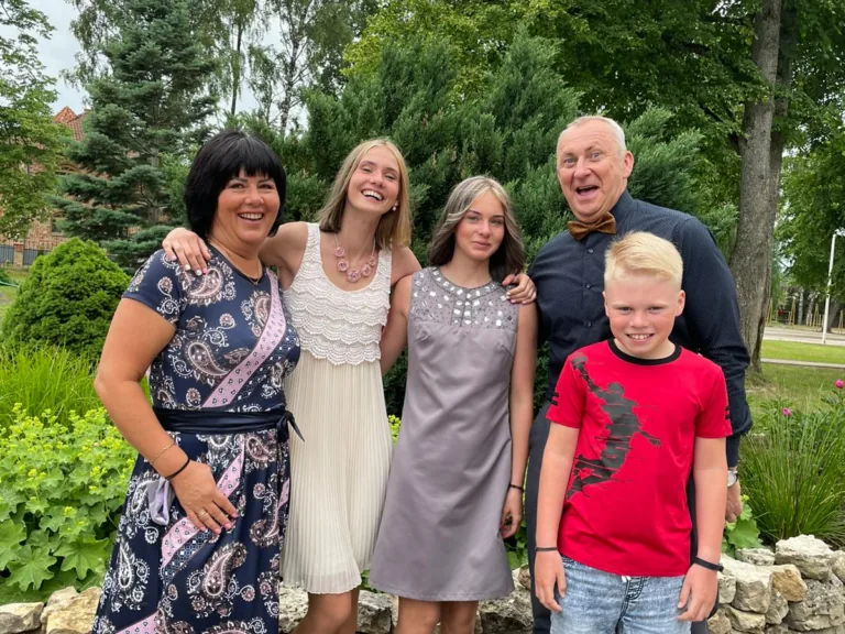 Doma bija – ja kādu bērnu paņemsim, tad tikai vienu. Šobrīd mums ir jau četri