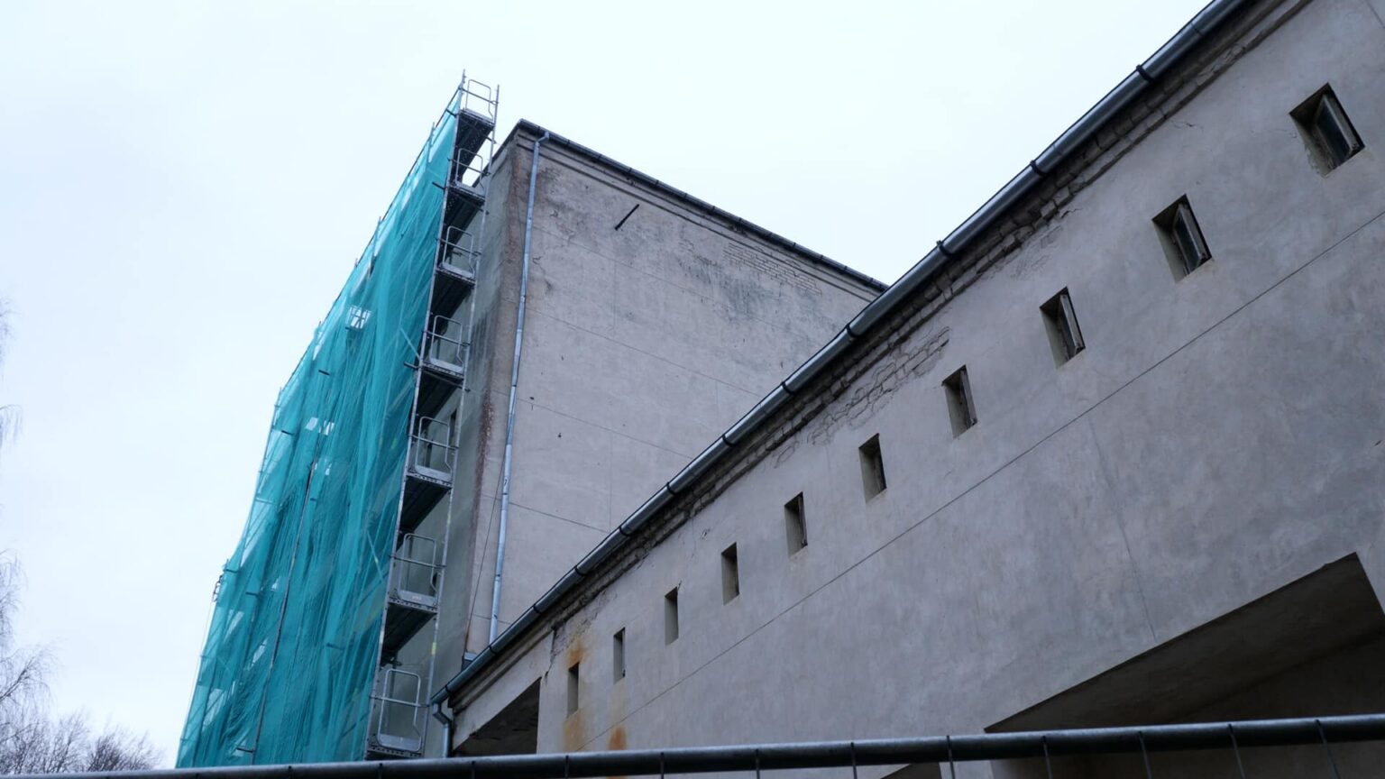 Sabiles kultūras namā pilnā sparā notiek remontdarbi