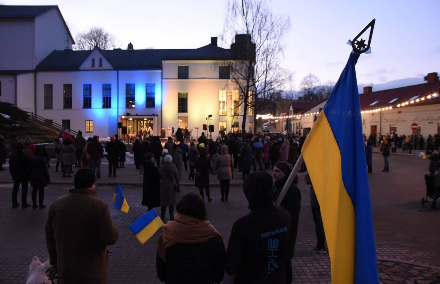 Talsos uzņemti pirmie Ukrainas bēgļi