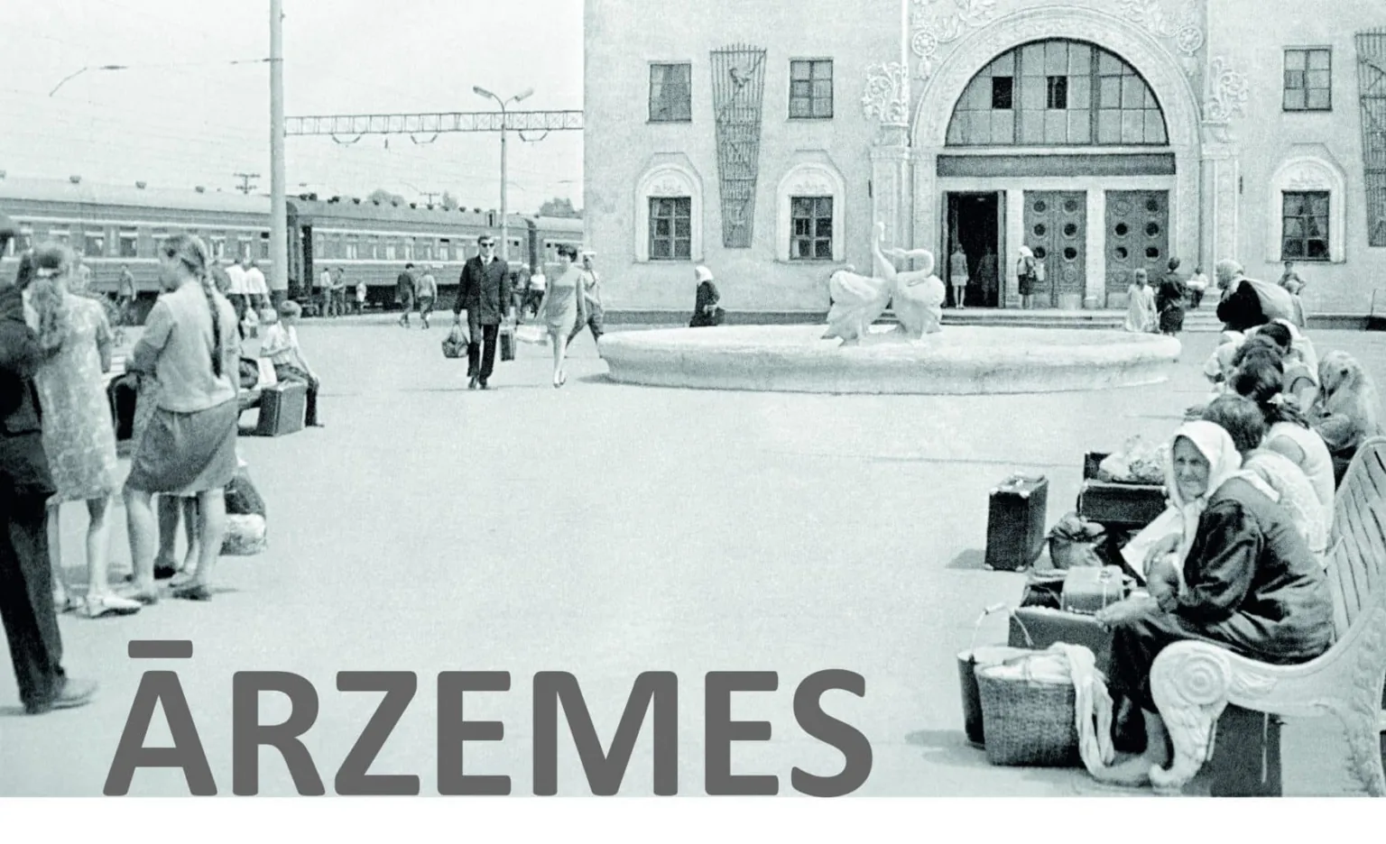 «Ārzemes» — Daiņa Kārkluvalka jaunākā fotogrāfiju izstāde