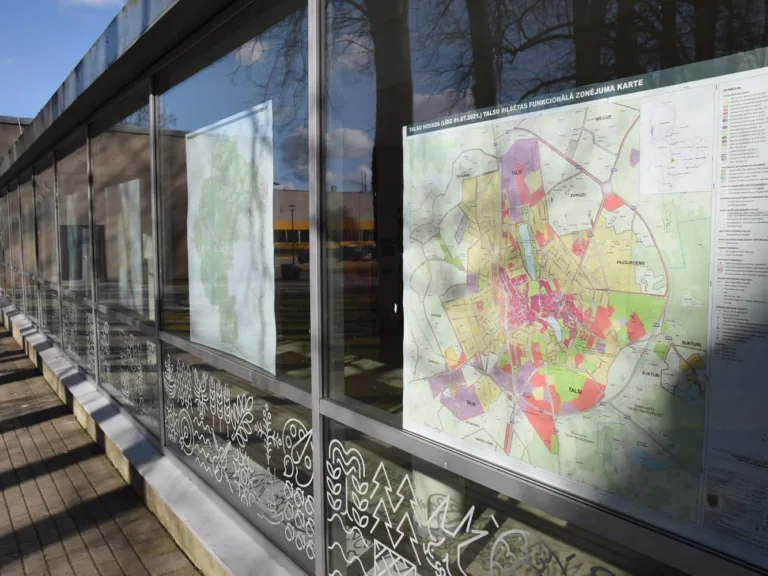«Teritorijas plānojums nav krāsojamā grāmatiņa» – iestājas pret sešstāvu apbūves teritorijām Talsos