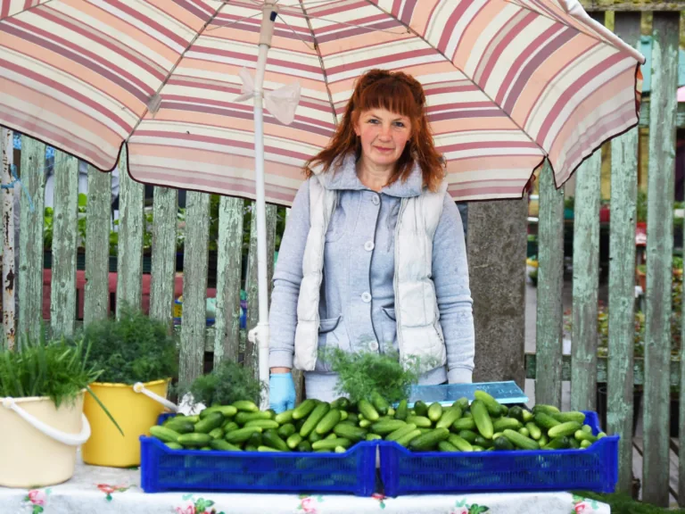 Agrita Grundštoka: «Ar gurķiem – kā ar bērniem»