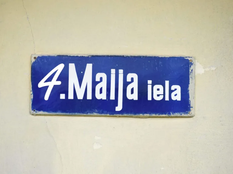 9. maija iela Talsos pārtop par 4. maija ielu