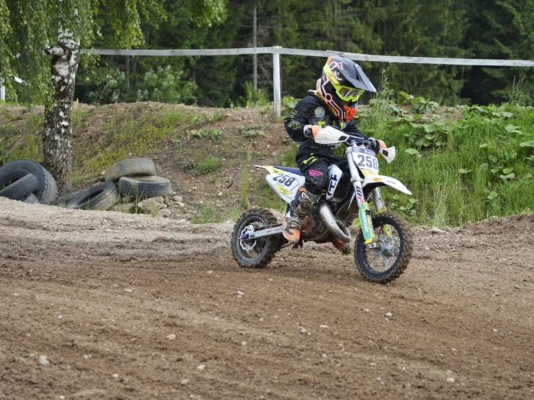 Nacionālā kausa 5. posms Stendes mototrasē