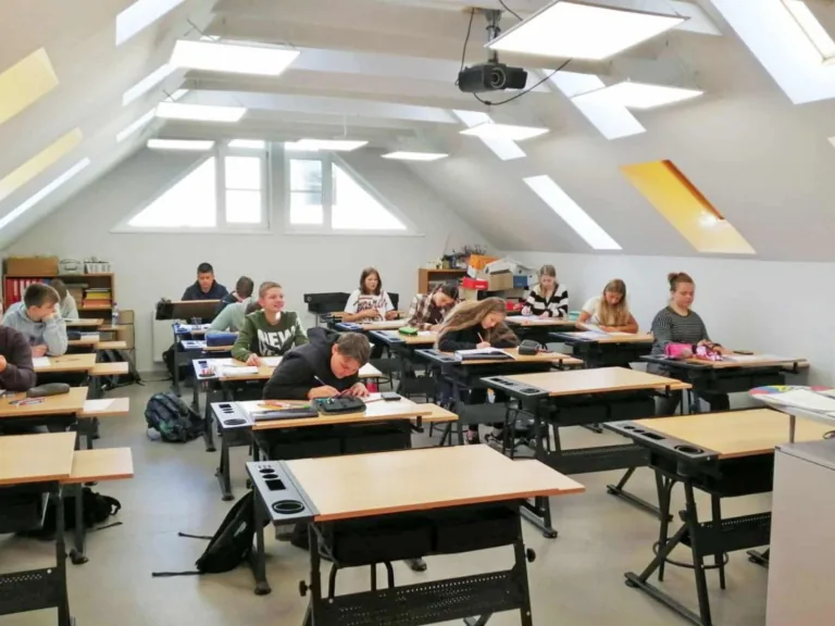Angļu valoda – aizvien populārāka jauniešu vidē