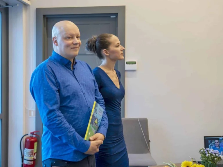 Par godu Zelta bērniņam vecāki rada unikālu grāmatu