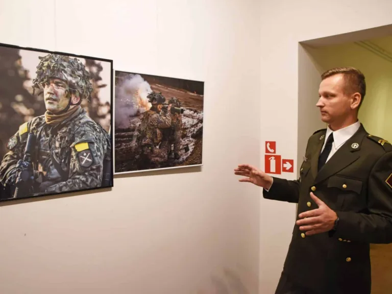 «Ieroča vietā mums ir kamera»