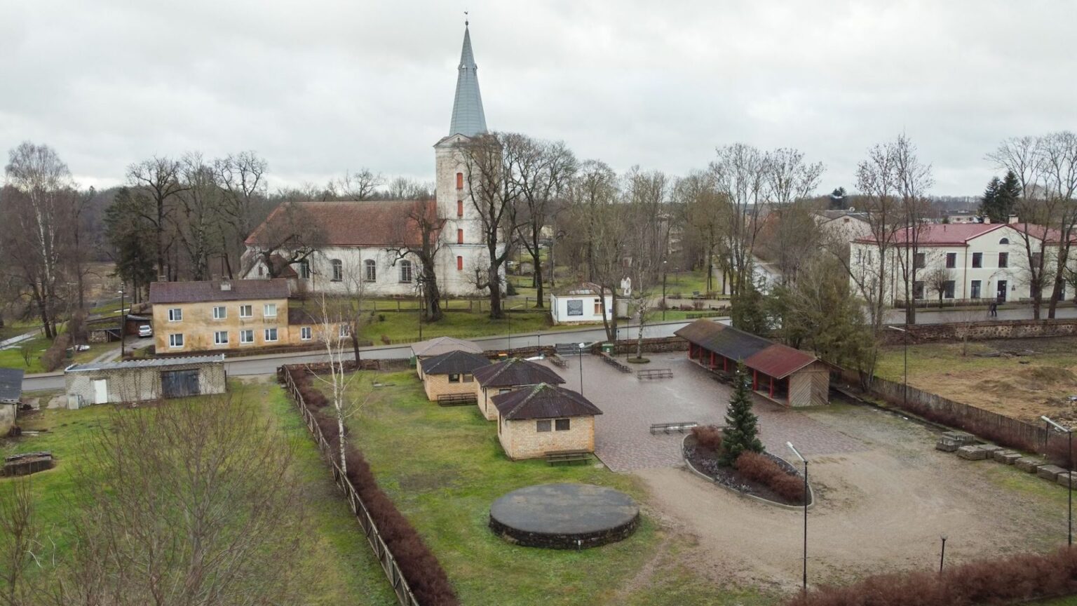 Dundagā top otrais pārtikas pakomāts Latvijā