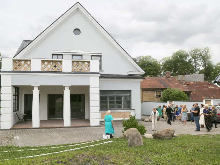 Kādreizējā muzeja ēkā atmiņām tika doti jauni spārni