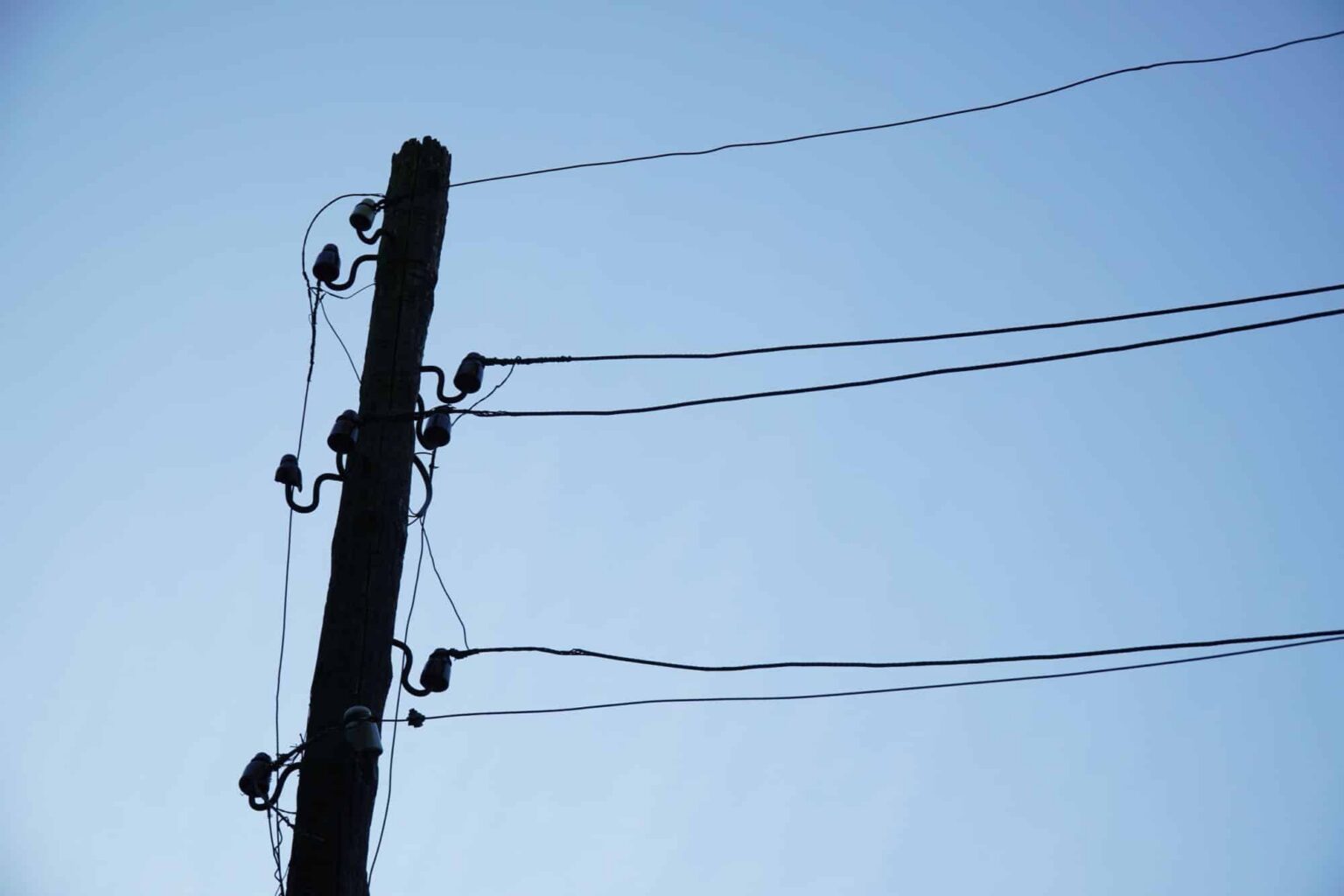 Valsts plāno mājsaimniecībām kompensēt 60% no elektroenerģijas jaudas tarifa