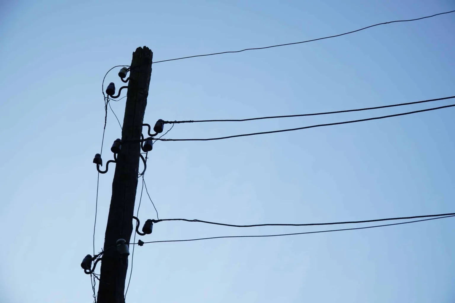 Valsts plāno mājsaimniecībām kompensēt 60% no elektroenerģijas jaudas tarifa