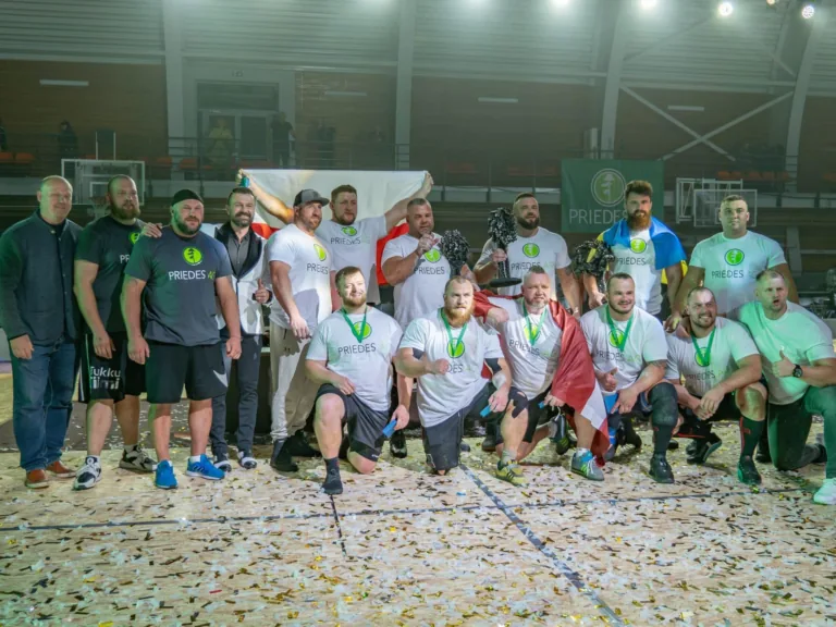 Pasaules spēkavīru čempionātā uzvar latvietis
