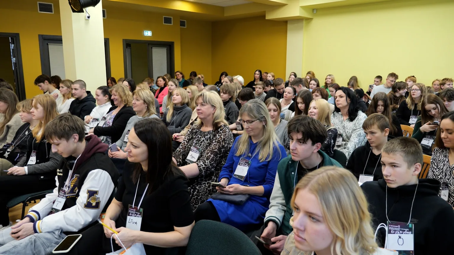 Aizvadīts jauniešu forums “Ko sēsi, to pļausi”