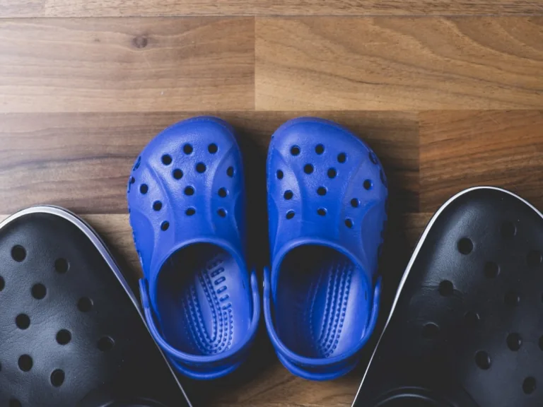 «Crocs» apavu unikalitātes noslēpums