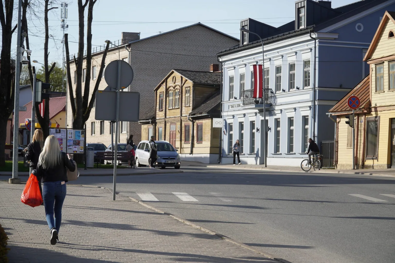 Vai plāns ierobežot alkohola tirdzniecību vakara stundās un agri no rītiem, jūsuprāt, mazinās alkohola patēriņu?