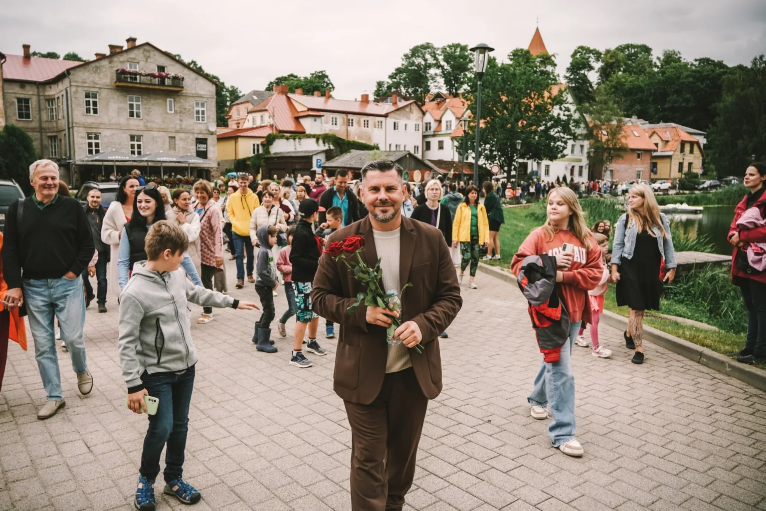 Intars Busulis aizsāk jaunu Intardienas tradīciju