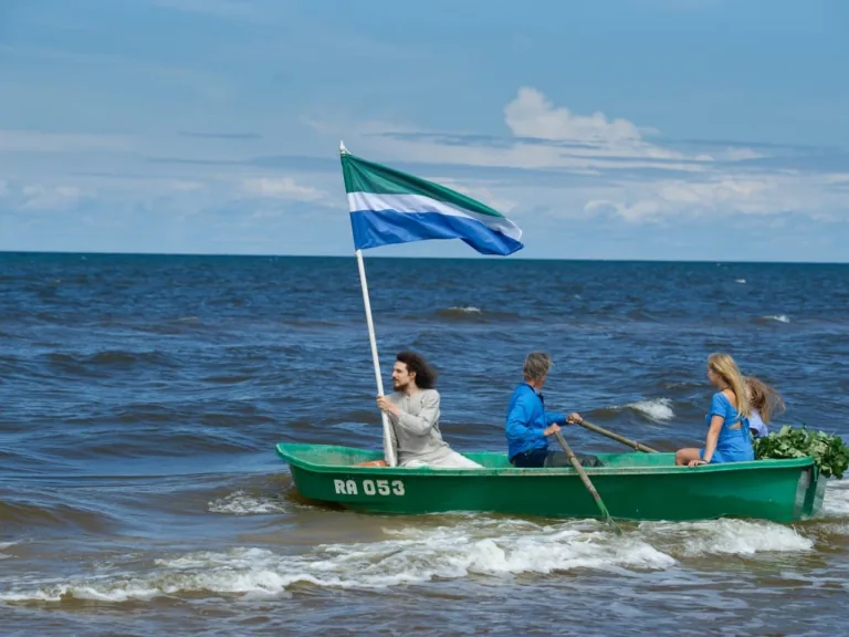 Līvu tradīciju turpinātāji pulcējas Mazirbē