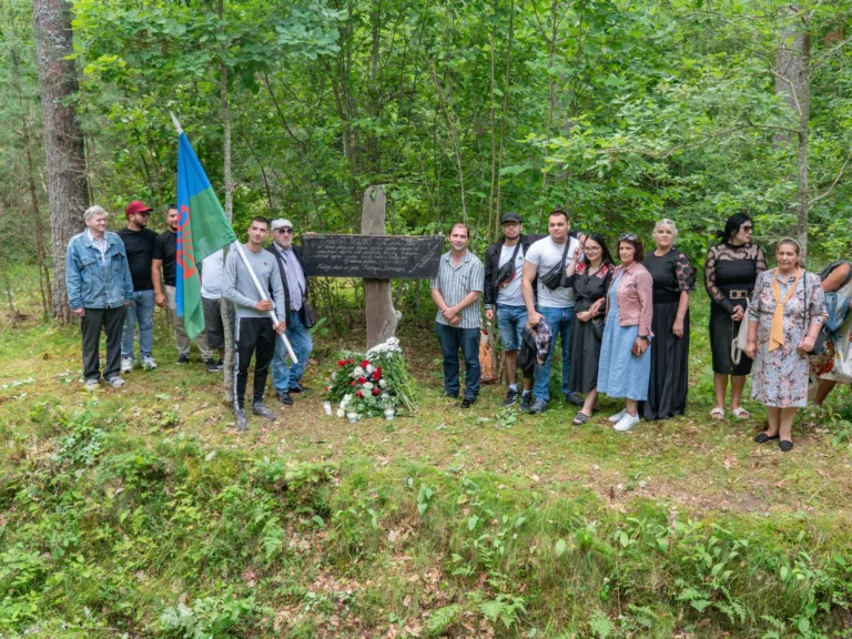 Kurzemē īstenota pirmā romu jauniešu iniciatīva