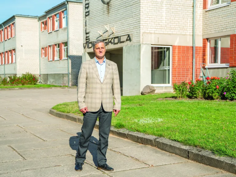 Otrajā septembrī skolas durvis vaļā ver arī jaunie direktori