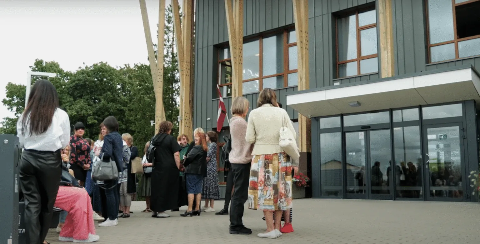 Talsu novada bibliotekāri vienojas kopējā protestā