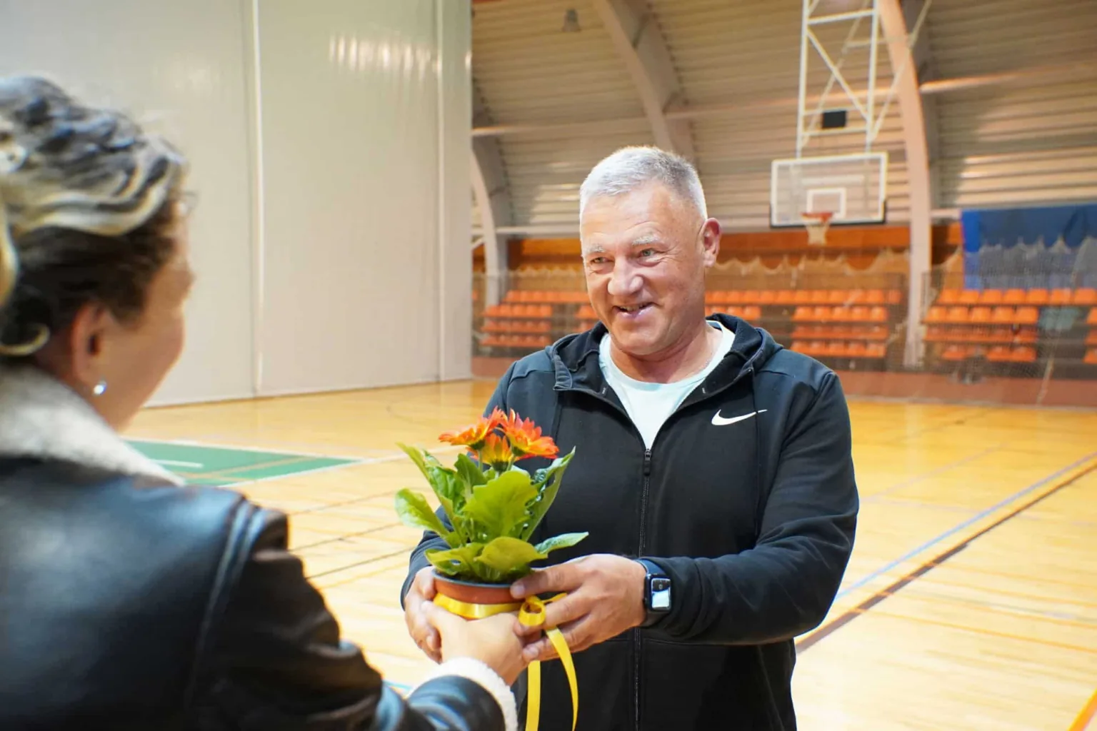Skolotāju dienā atceries arī savu treneri!