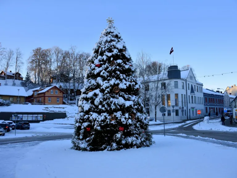 30. novembrī iedegs pilsētas egli