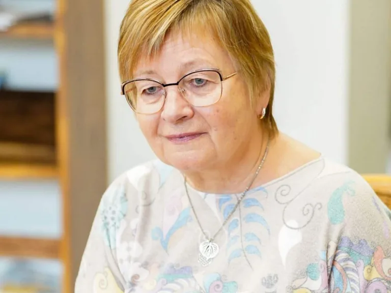 Ārste Dzintra Lunde: «Sabiles priekšā varētu nomesties uz ceļiem un pateikties»