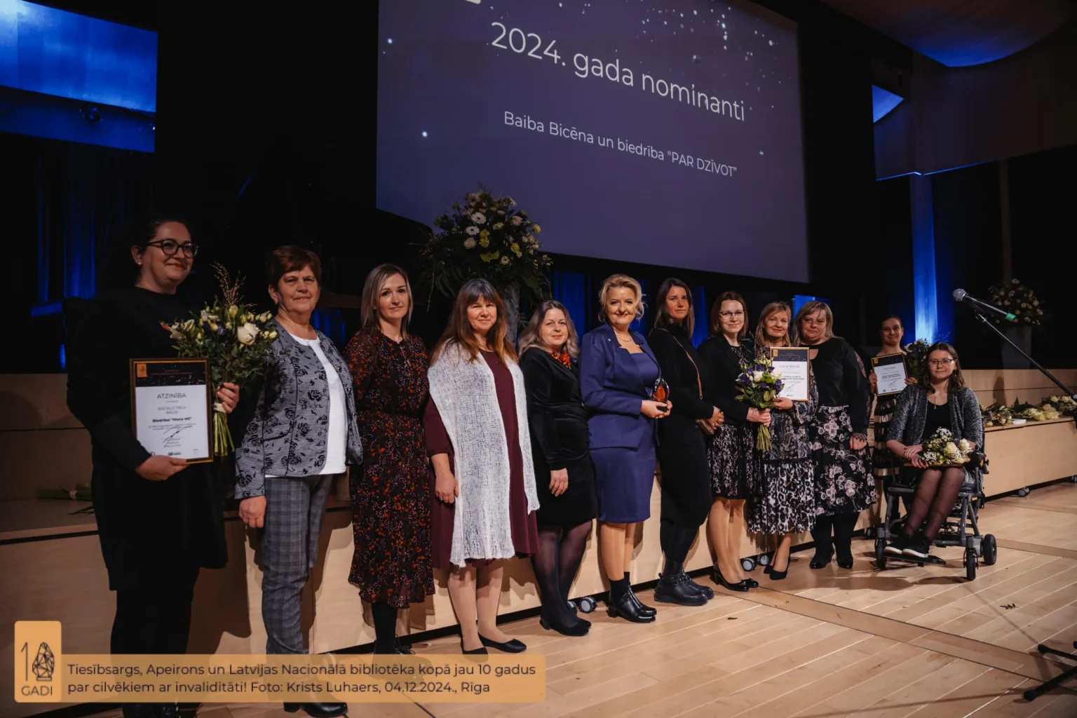 «Brīnumiņam» Goda balva, grāmatai «Pieneņpūka» — atzinība