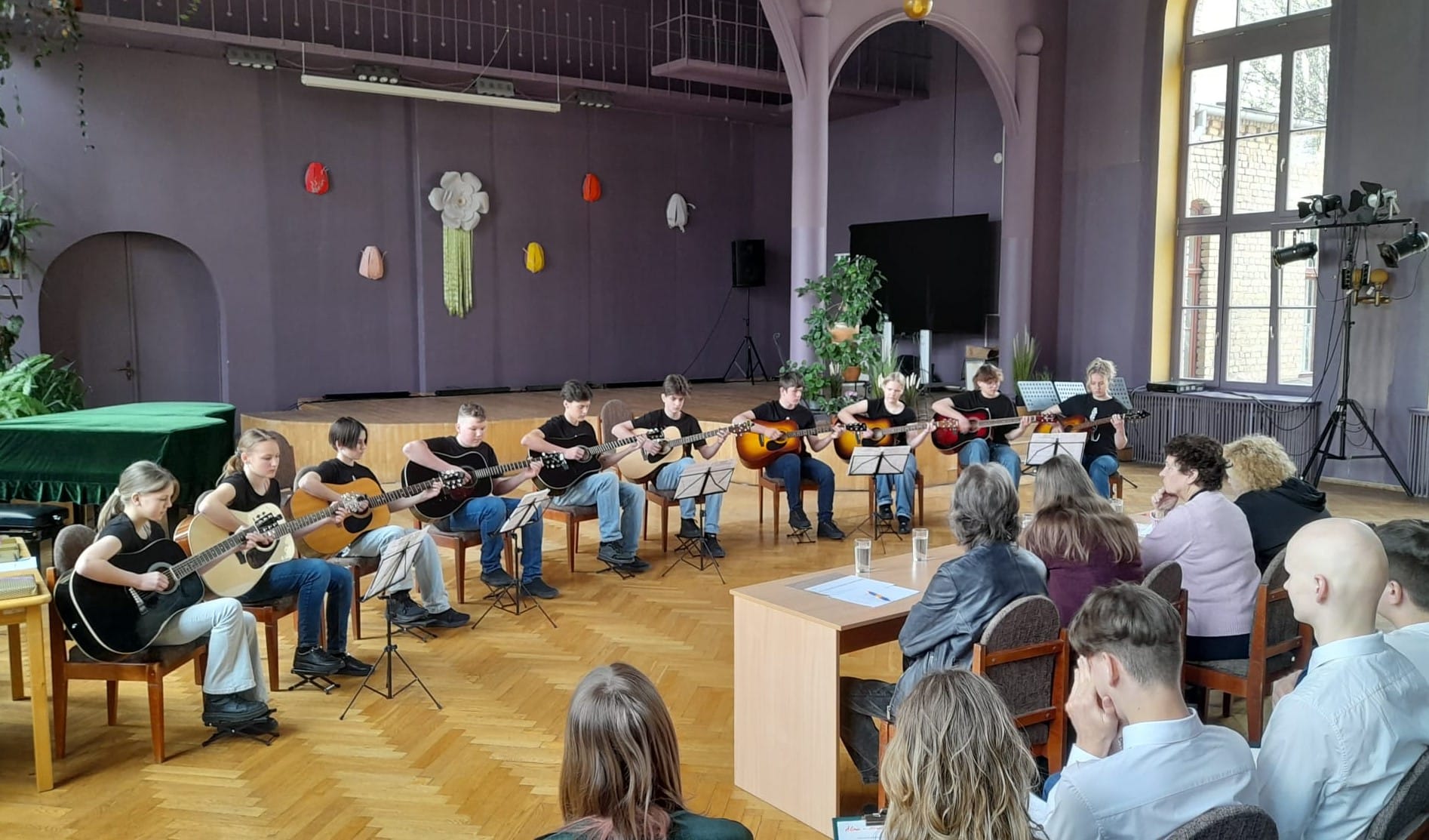 Talsu ģitārspēles studija «N»