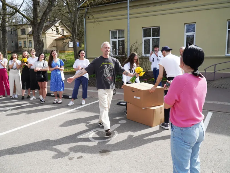 Zināms, kur «Brīnumiņš» izmantos Talsu baltā kora ziedojumu
