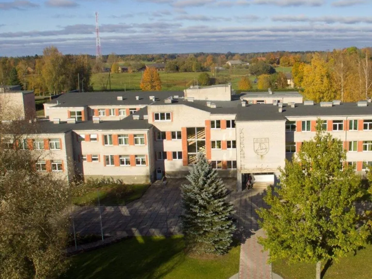 Lēmums pieņemts – Valdemārpils vidusskola neuzņems audzēkņus 10. klasē