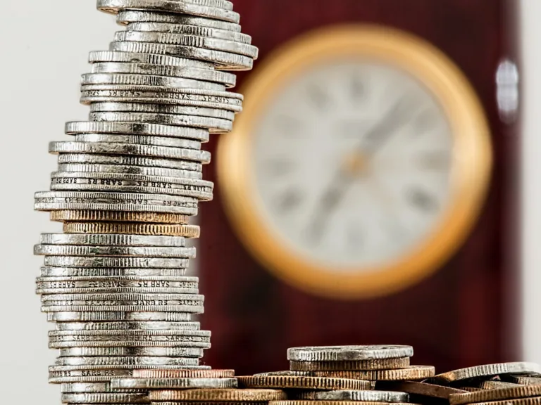 Kas ir krājkonts un kā tas var palīdzēt gudri pārvaldīt finanses?