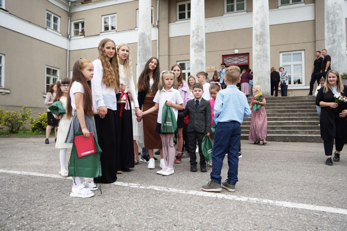 Pastendes pamatskolā mācības sāk 186 skolēni