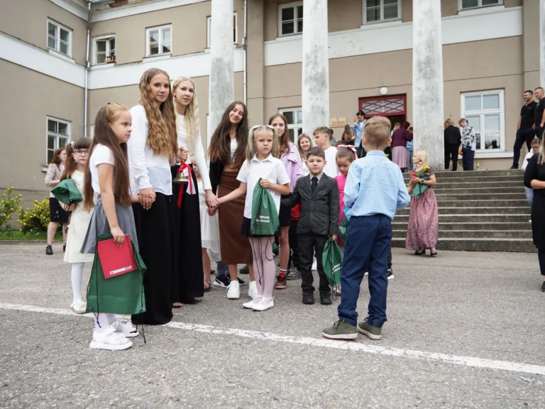 Pastendes pamatskola