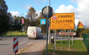 Sākti būvdarbi ceļā uz Roju