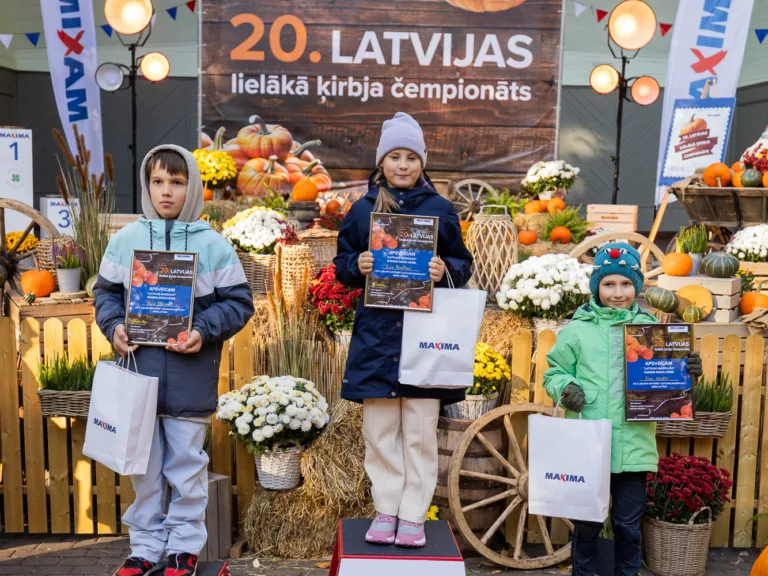 Smagākais ķirbis no Kuldīgas novada, bet uzvarētāju vidū arī mūsu novadnieki