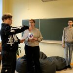 Sabiles pamatskolas jaunieši izveido sev telpu, kur pabūt brīvajā laikā