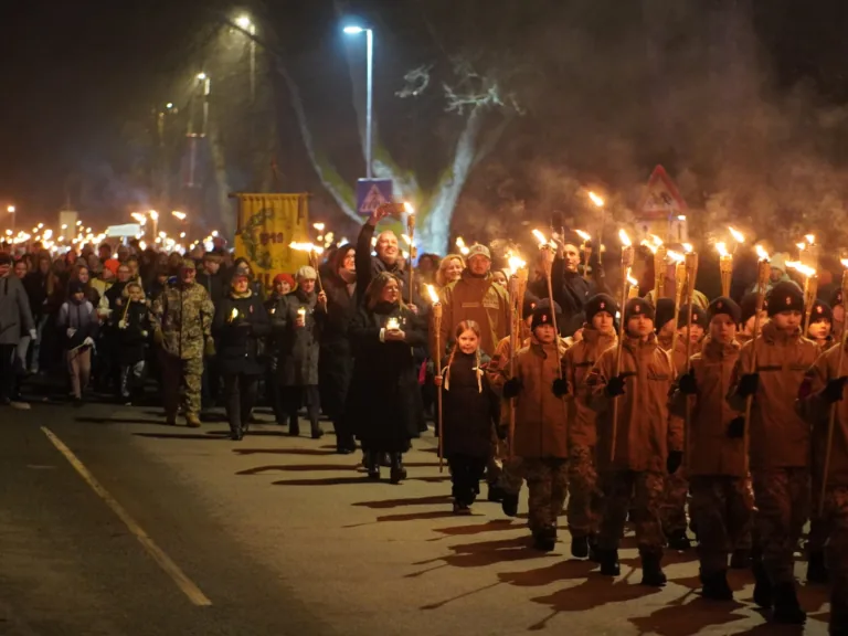 Fotogalerija: Lāčplēša dienas lāpu gājiens