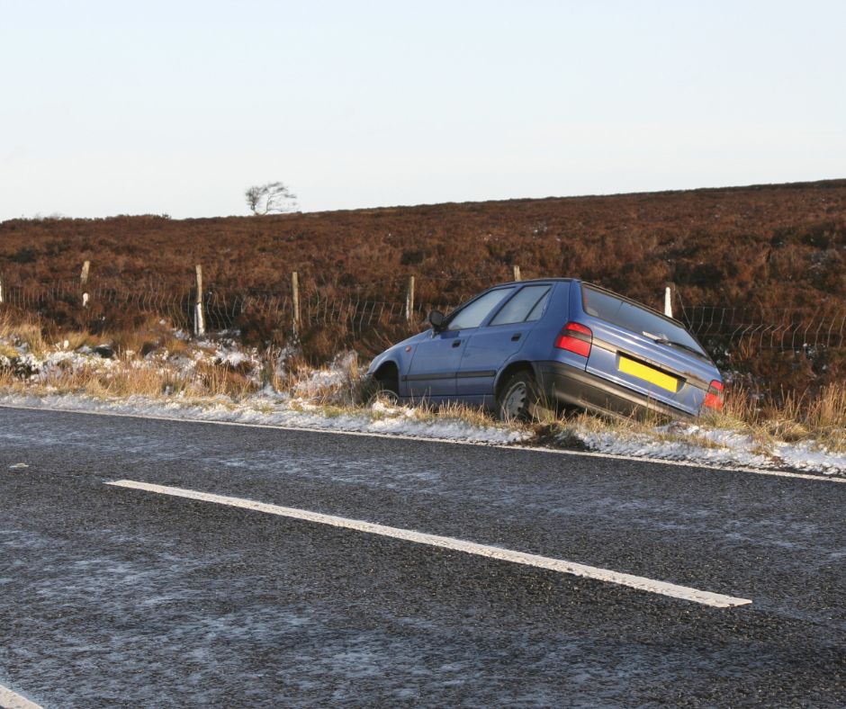 Svētku brīvdienās fiksēta neapdomīga auto vadīšana