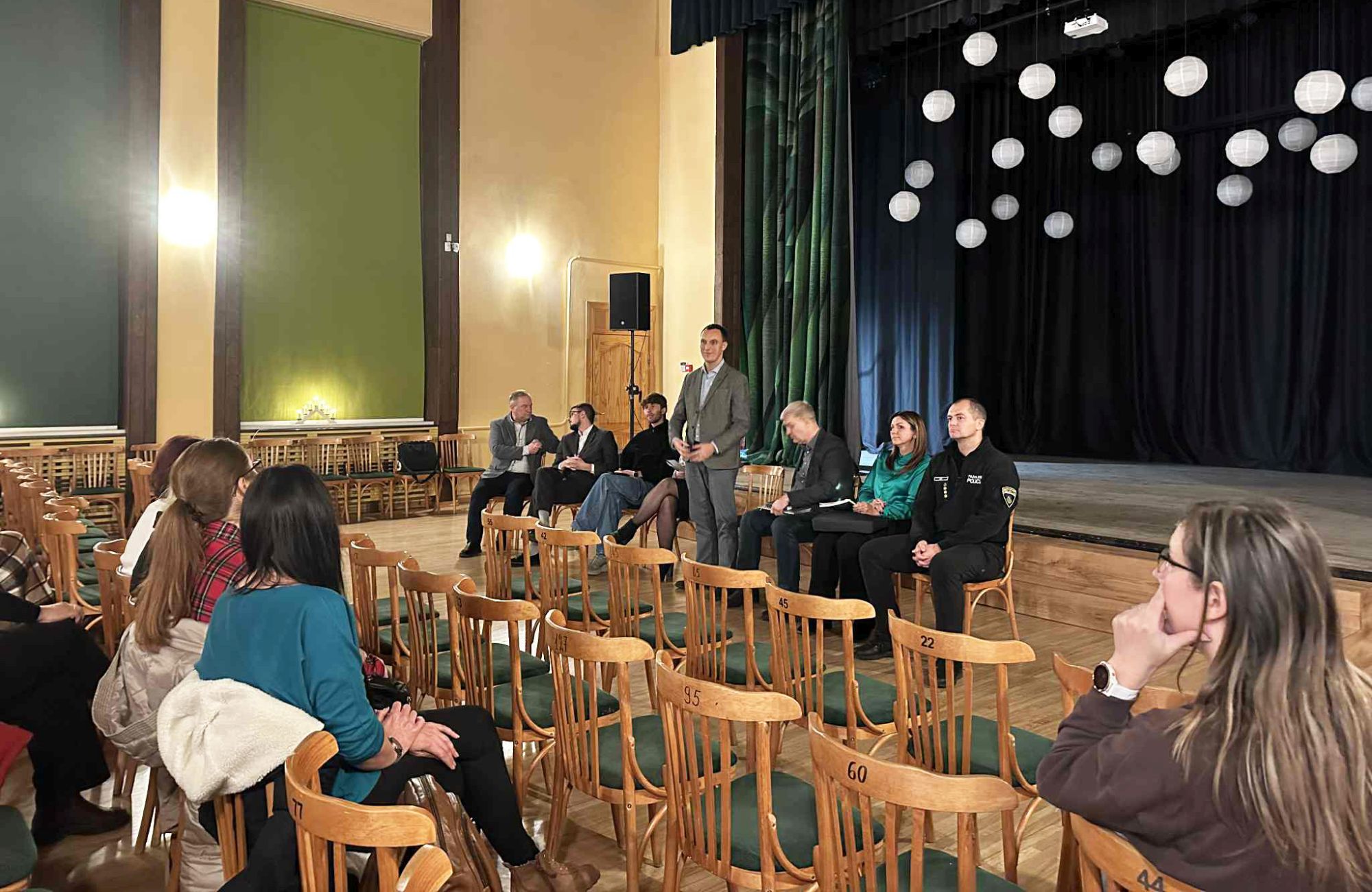 Stande Residents Meet New Council Leadership - News Directory 3