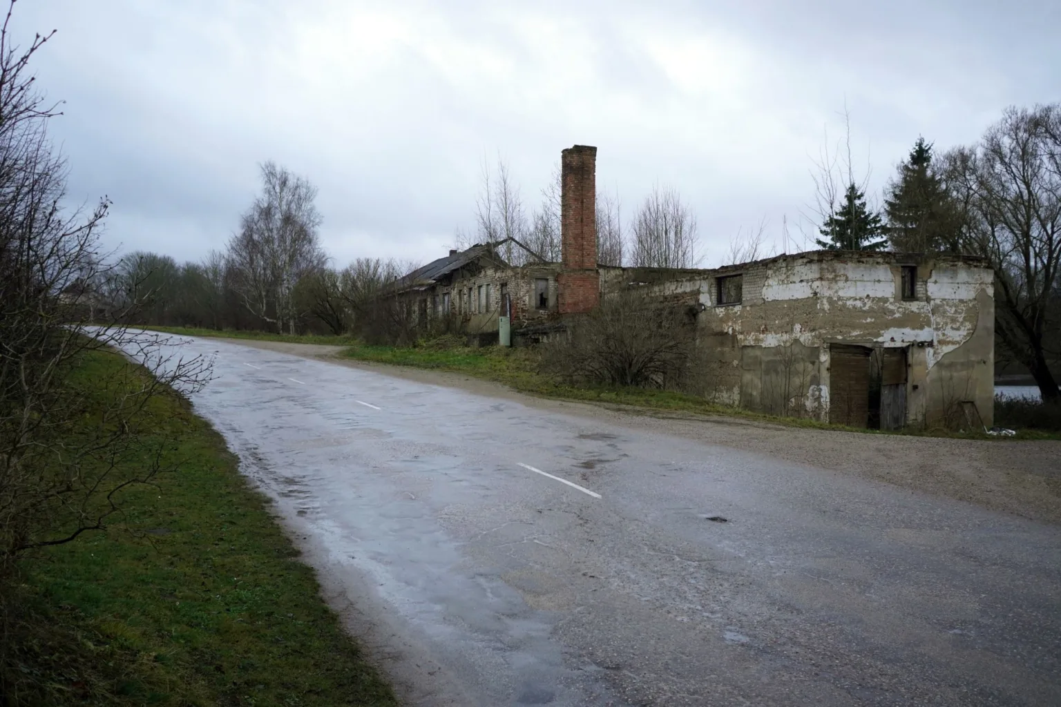 Talsu iedzīvotājiem aktuāli ceļi, stāvvietas, drošība un bažas par jaunajiem maksājumiem
