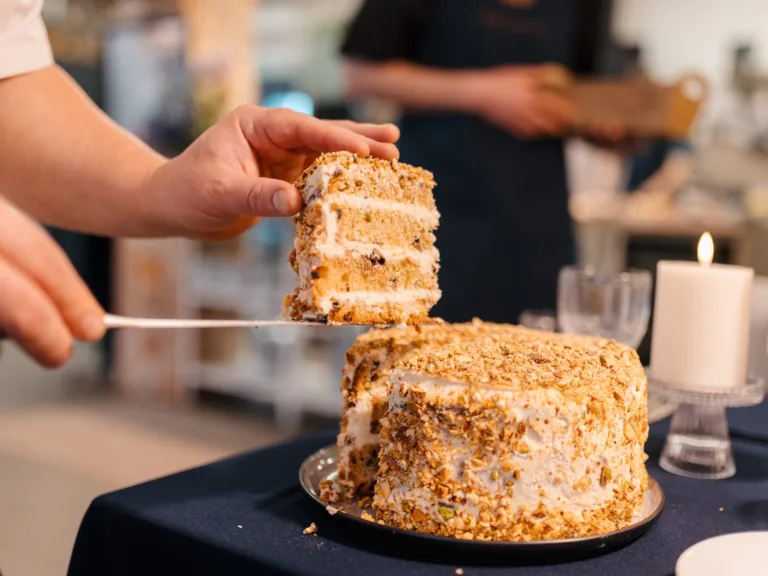 Šefpavāra Laura Aleksejeva Panettone kūka