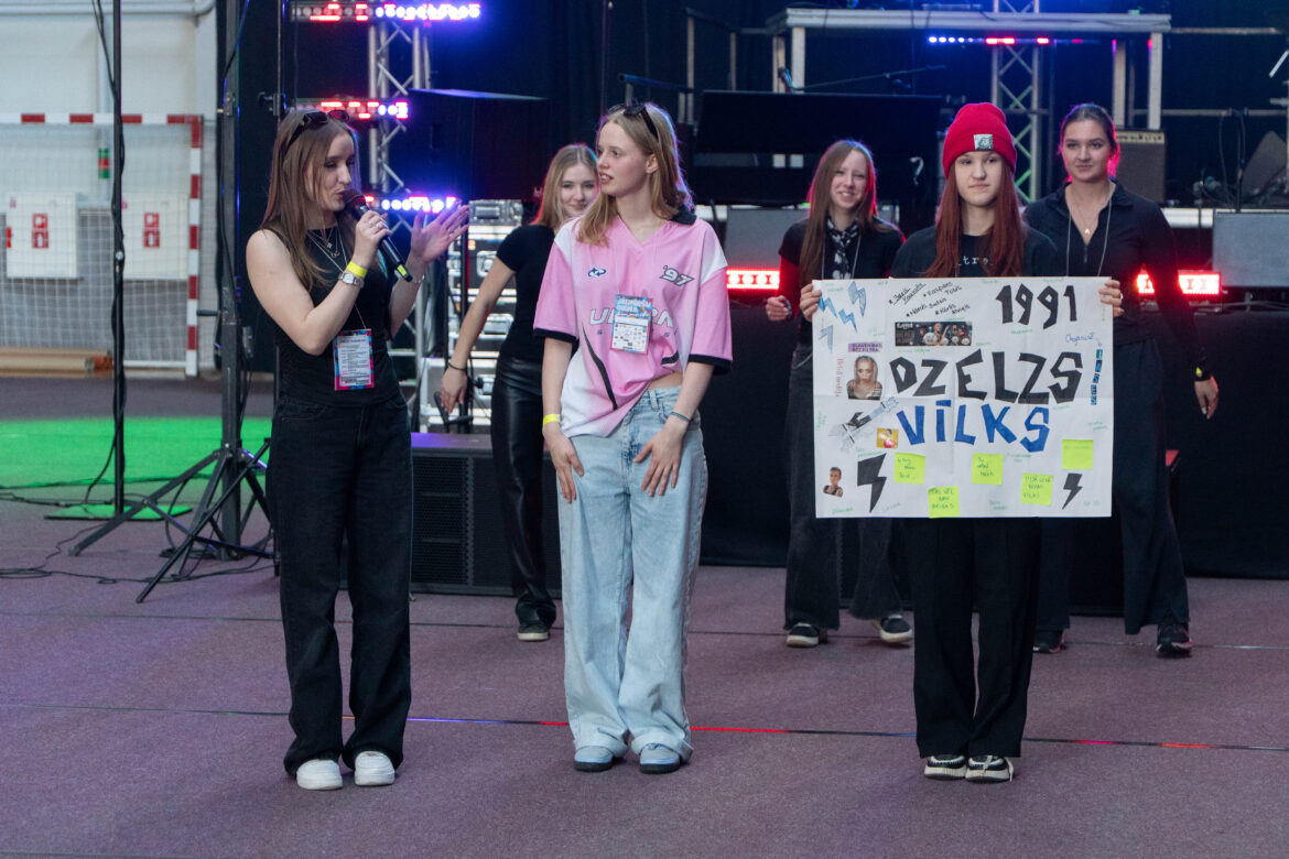 Foto galerija: Ar Jauniešu dienu Talsos noslēdzas skolēnu brīvlaiks