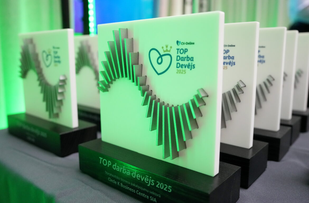 “SEB banka” atzīta par labāko darbavietu Latvijā, savukārt Kurzemē — SIA “Brabantia Latvia”