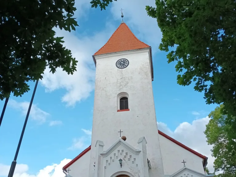 3. maijā Talsos skanēs Lūcijas Garūtas kantāte «Dievs, Tava zeme deg»