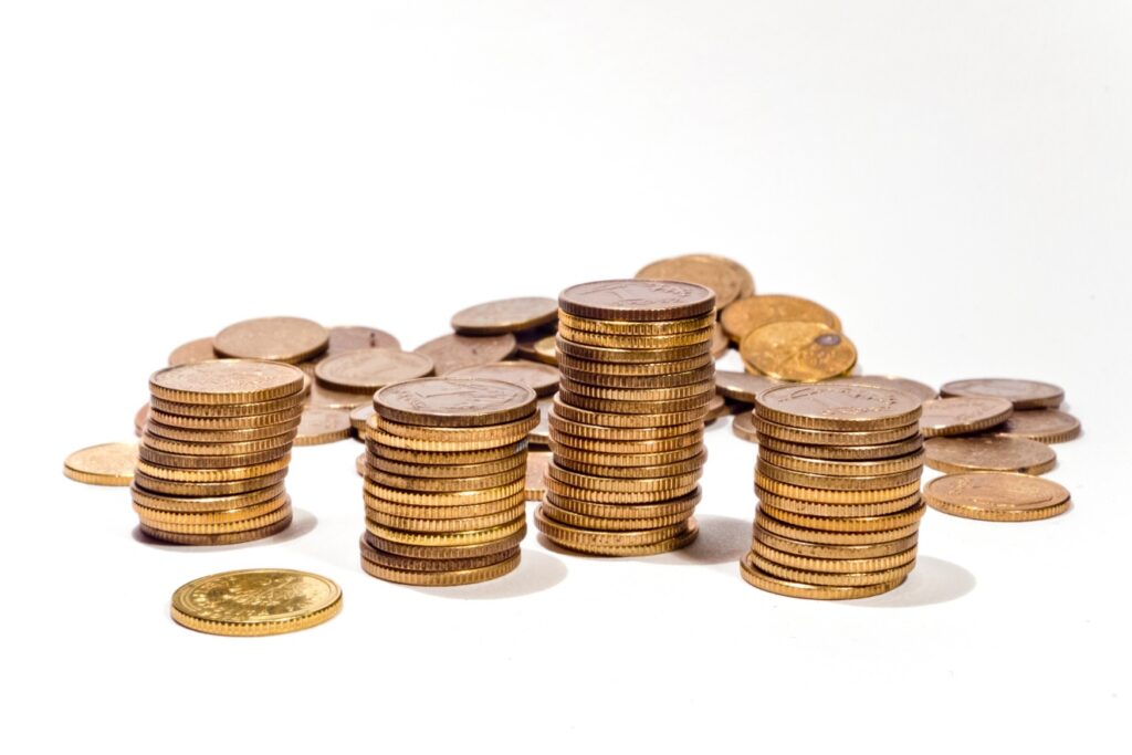 Kāpēc finanšu pakalpojumu salīdzināšana kļūst par gudru ieradumu?