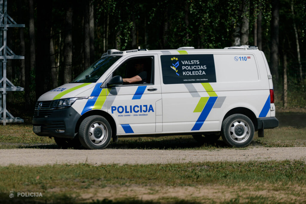 Dzērājšoferis pa autoceļu Talsi—Lauciene pārvietojas ar ātrumu 19 km/h