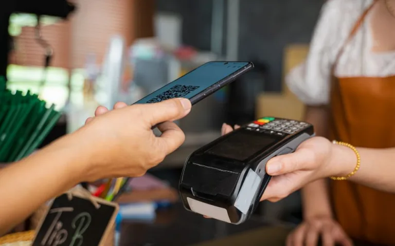 Kas jāņem vērā maksājot ar telefonu?