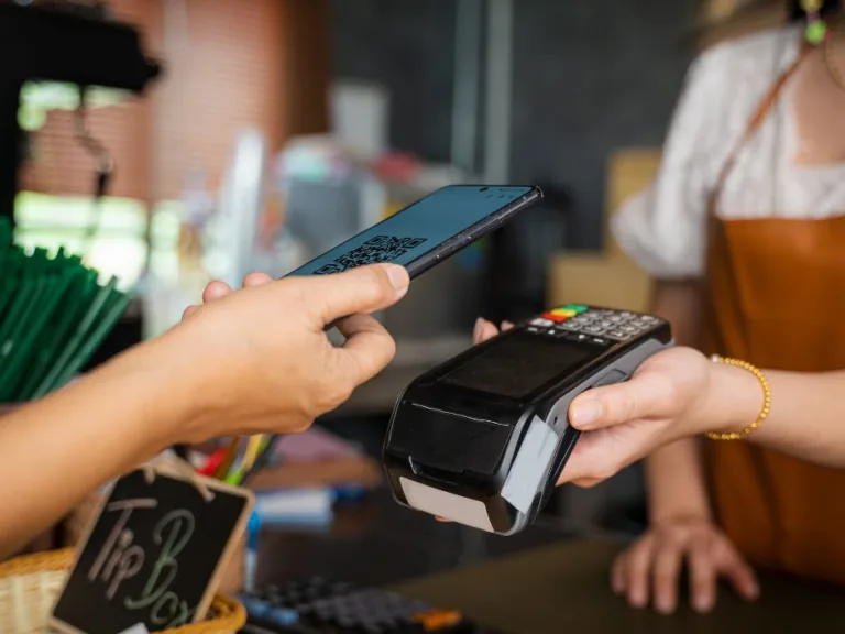 Kas jāņem vērā maksājot ar telefonu?